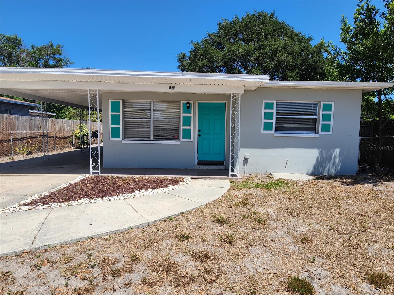 3421 W Abdella Street