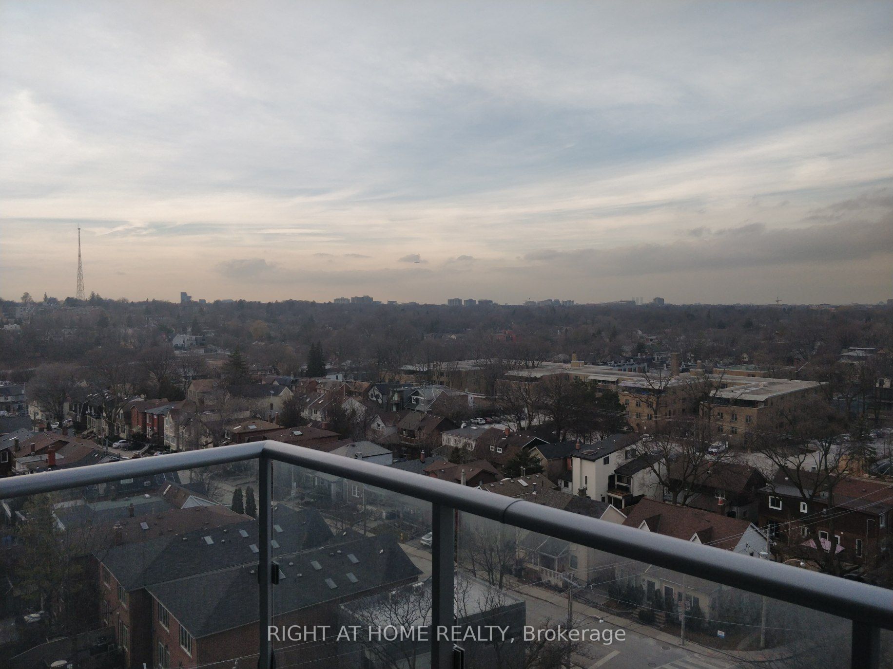 58 Orchard View Blvd 1003