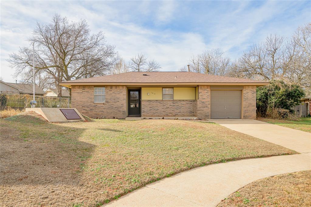 ***Seller willing to pay $2,500 toward Buyer's Closing Costs with acceptable offer!!!!!!***  Welcome to this clean, move-in ready home, tucked away on a cul-de-sac in Norman. Inside, you’ll find BRAND NEW windows blinds, and sliding glass doors, along with fresh paint throughout the entire home, creating a bright and move-in-ready interior.    Major system UPDATES completed in 2024 include a new HVAC system and ductwork, new water heater, new garbage disposal, and 200 amp electrical panel installed, providing long-term reliability and energy efficiency.  Roof was replaced in 2022! Plus, a brand-new gas line was just replaced in 2025!!! The home features a one-car garage and an underground storm shelter, a valuable Oklahoma essential for added safety and security.  Conveniently located near shopping, dining, and the University of Oklahoma, this well maintained home combines comfort with a desirable location.  Don’t miss this opportunity to own your new home in Norman. Schedule your showing today!!