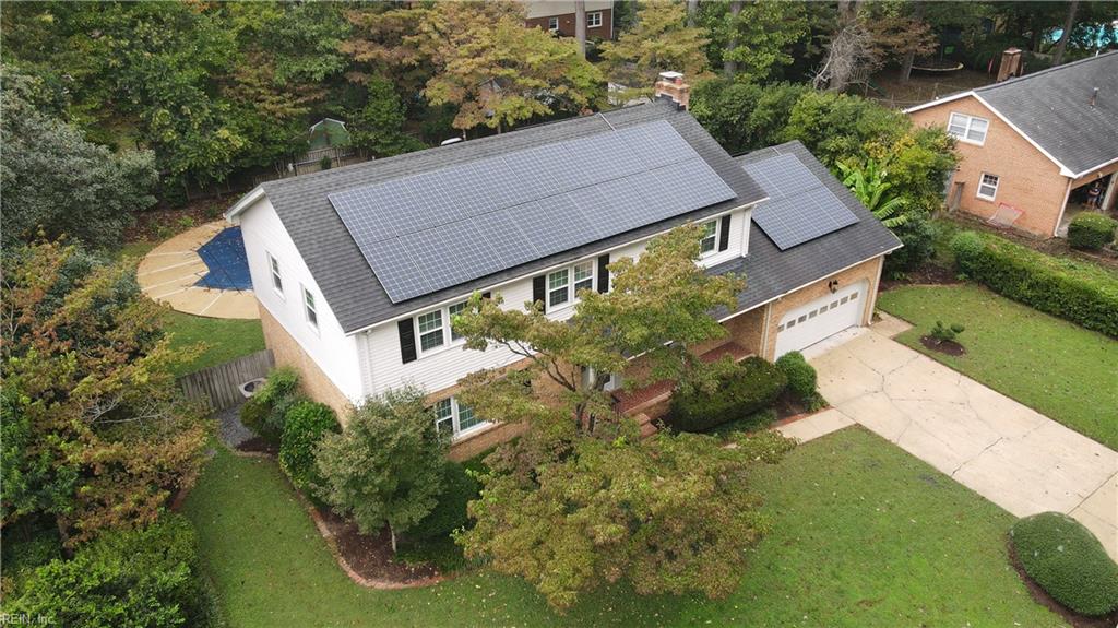 809 Sheraton Drive