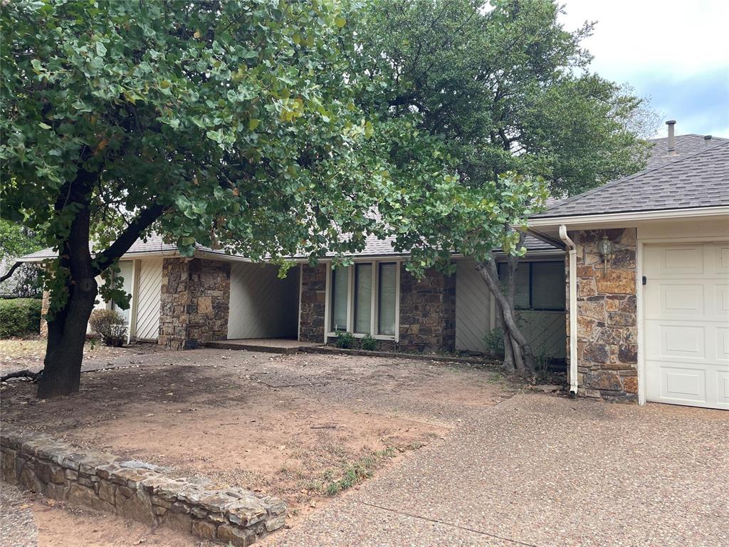 Opportunity awaits in one of Edmond’s most desirable areas! This spacious four-bedroom, three-and-a-half-bath home sits on a large lot directly across from KickingBird Golf Course. The home has great bones and plenty of space but is ready for cosmetic updating and a little TLC, making it the perfect opportunity for a buyer to put their own signature on it. Bring your ideas, your vision, and your personal style and make this home your own. Location, space, and potential are already here, the finishing touches are up to you!