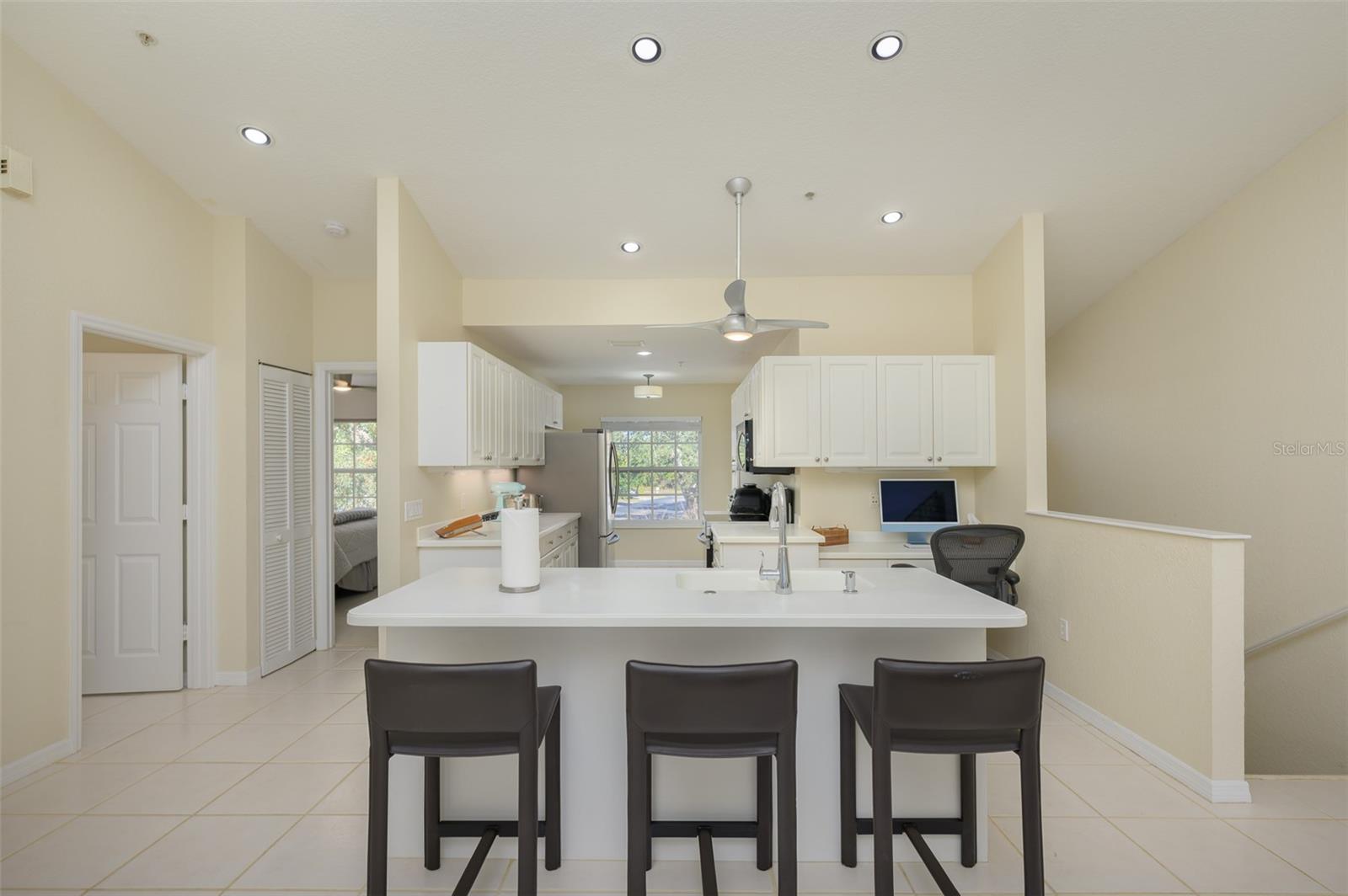 6748 Fairview Terrace 4-202