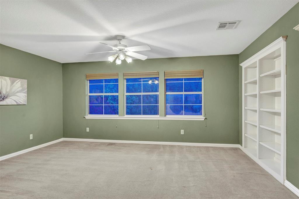 5700 Hathaway Drive