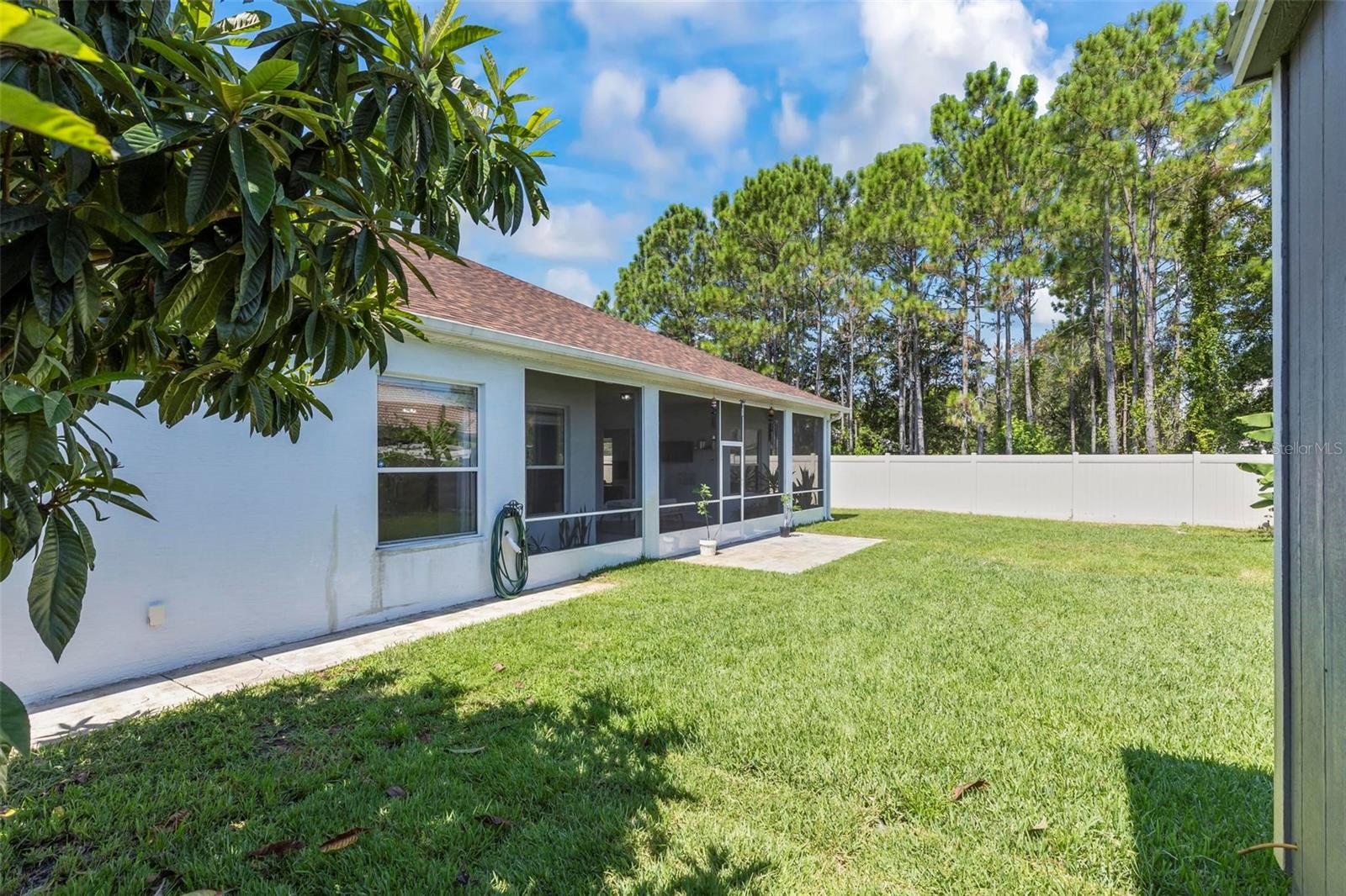 18 Buttonwood Lane