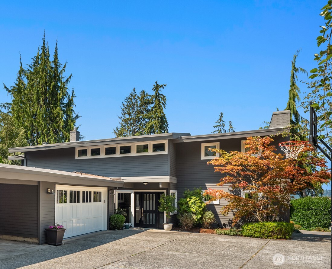 Yarrow Point - 4600  92nd Avenue NE