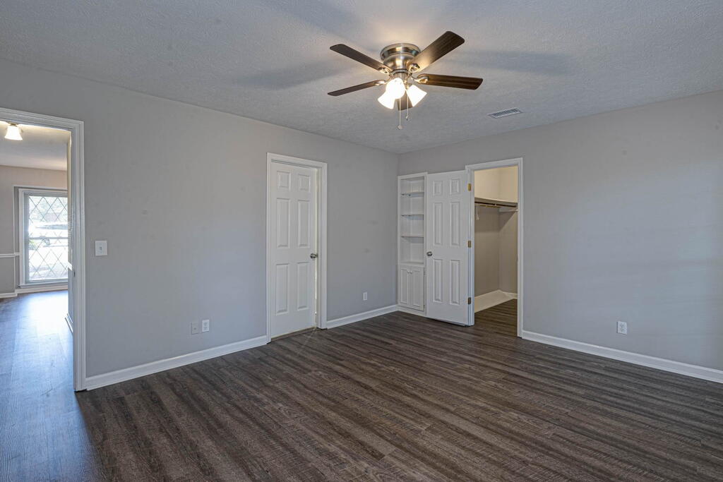 3 North Theri Ct