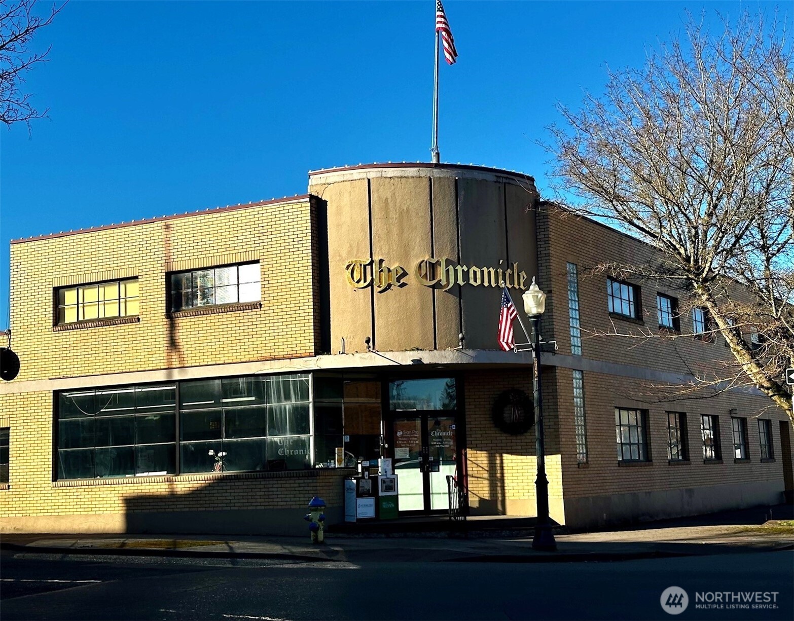 The Chronicle Building is a downtown Centralia landmark. Available for the first time in decades. Approx 13,000 SF on first floor with offices and flex warehouse space. An estimated 9400 sq ft on second floor with conference room, offices, and storage. Restrooms throughout. 22,452 total building SF. Currently occupied by fully operational newspaper and sign company. Across from City Hall and brand new United Learning Center. Use the building as-is or update for Class A space. Building could be demised into 3 separate spaces to increase per foot lease value.