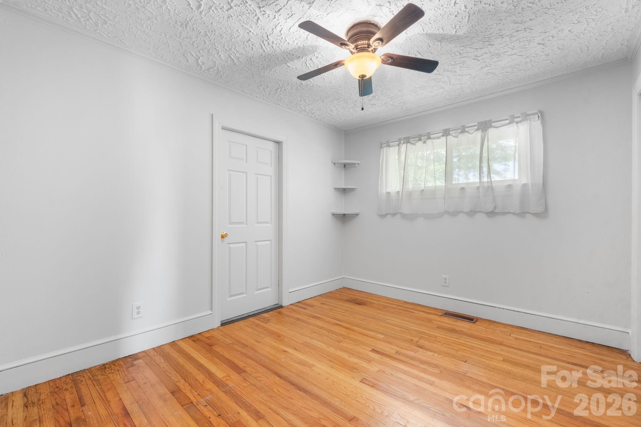 296 Pine Mountain Road