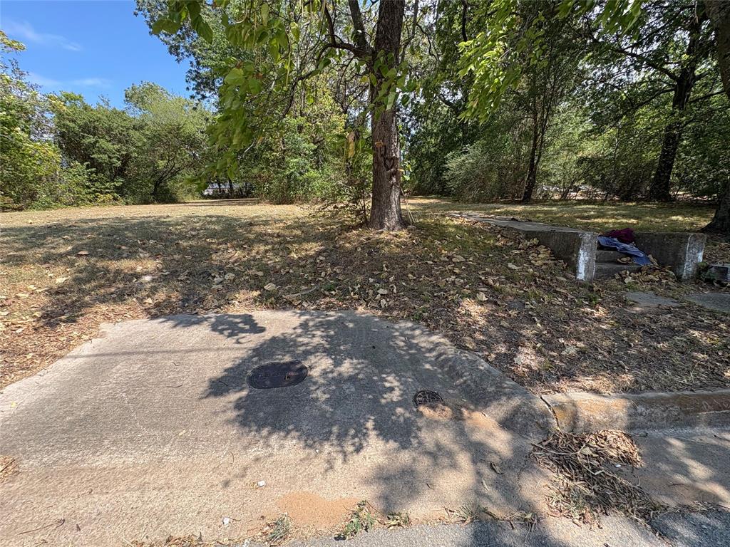 327 SW 4th