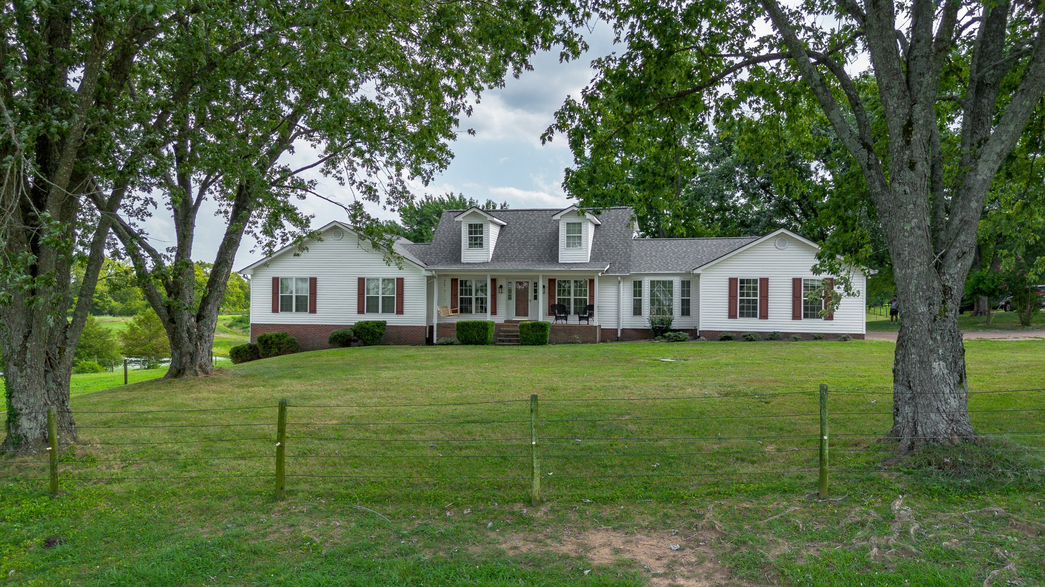 1539 Liberty Ln