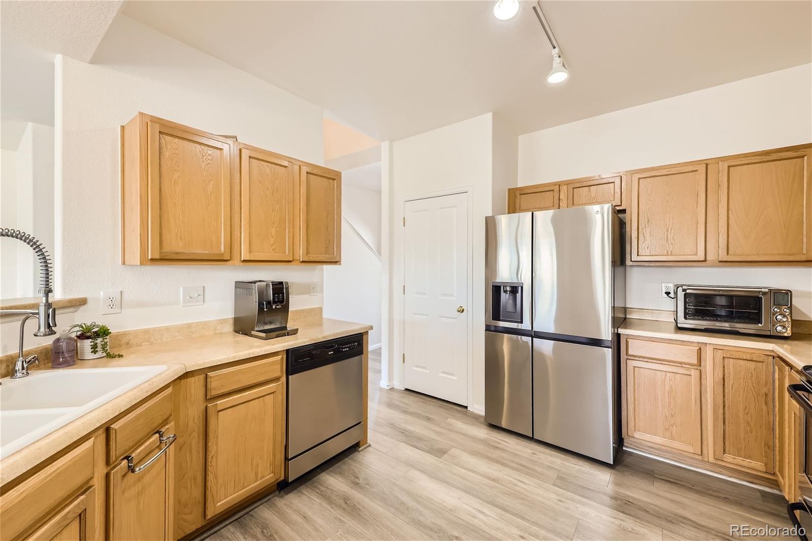 14700 E 104th Avenue 3106