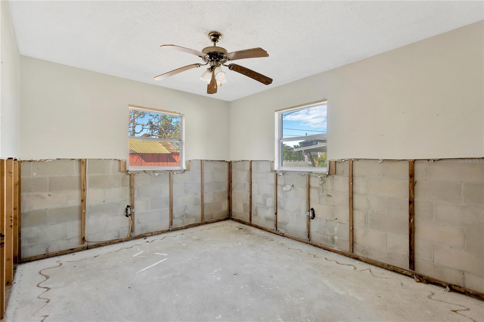 2416 16th Street W