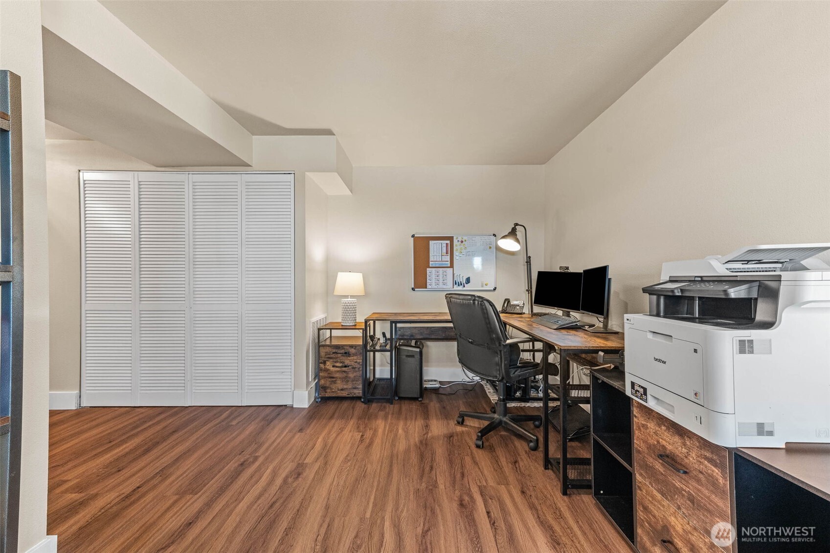 2809 Moorelands Avenue NW