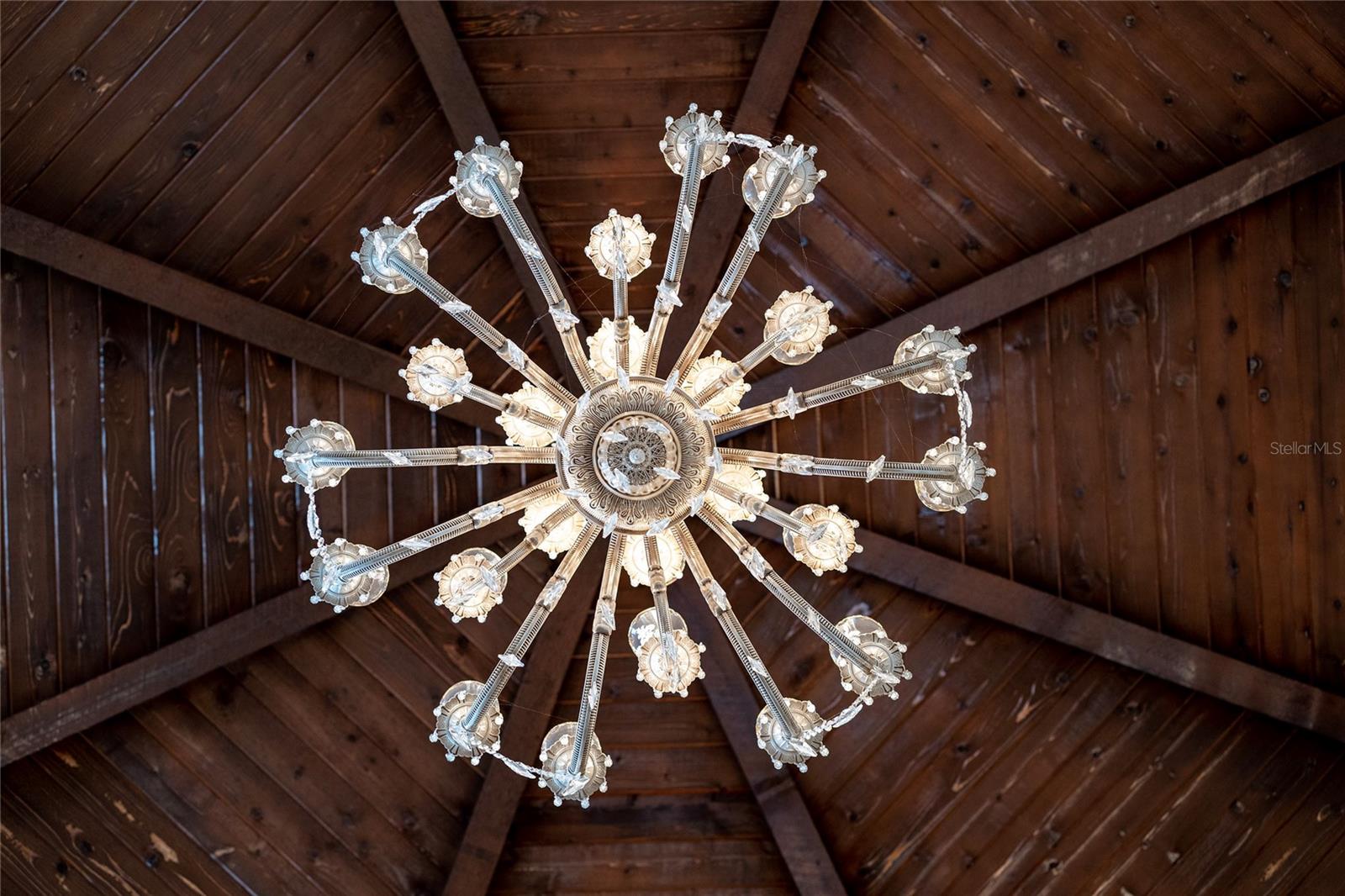 6221 Blakeford Drive