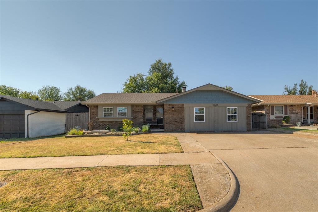 Come and see this adorable home that is move in ready for a brand new family. Located close to downtown OR sw Okc. You’ll be in the middle of the metro in the best way! 3 bedrooms/2 baths and 2 living areas. The lot is great for hosting and/or gardening. Make your appt before it’s gone!