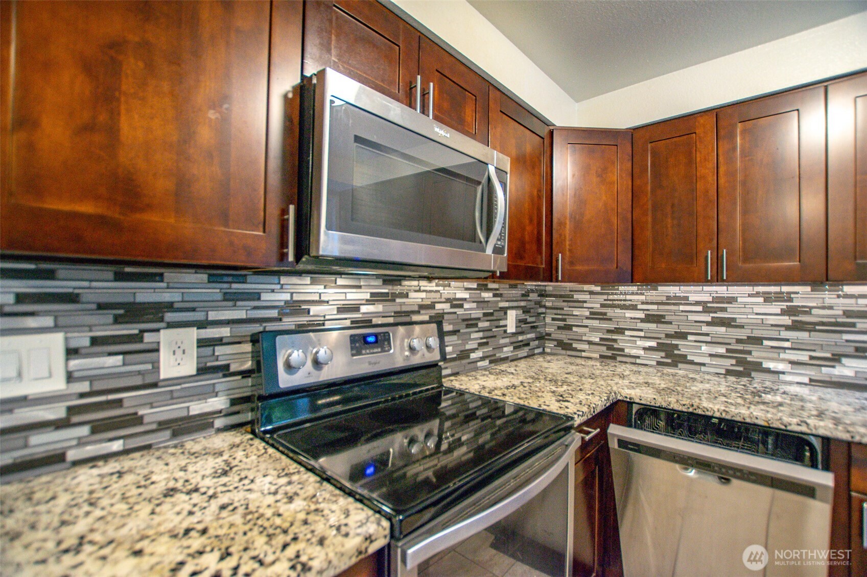 55 Meadowood Drive