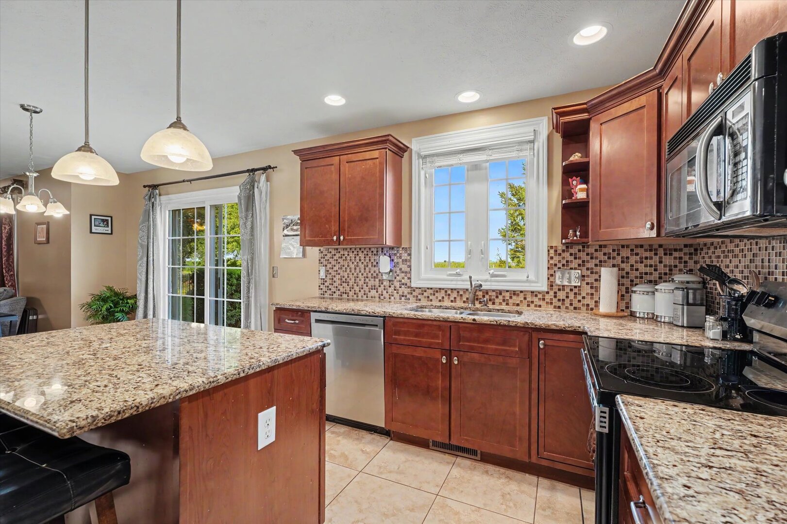2101 Talans Drive