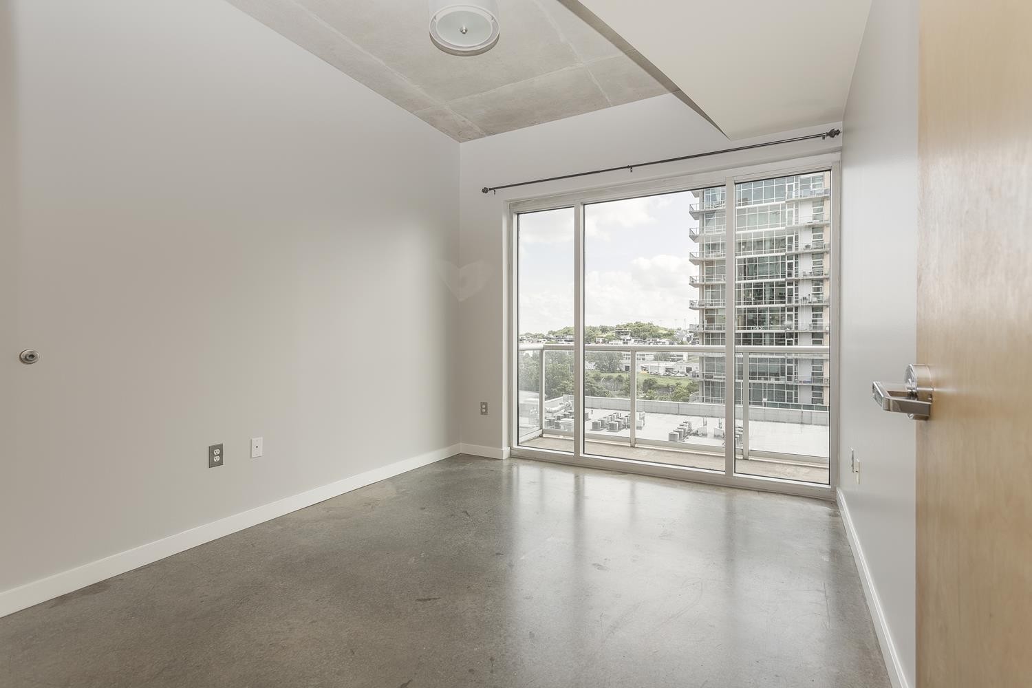 600 12th Ave S 1110