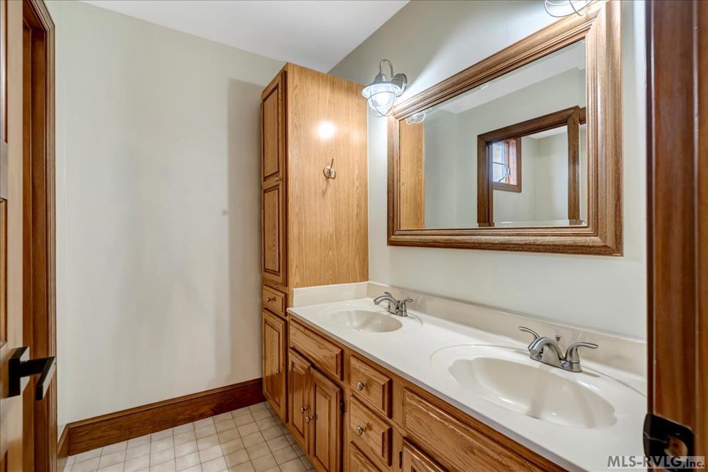 593 Stoney Cross Road