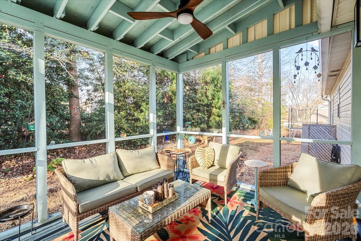 169 Meadow Glen Drive