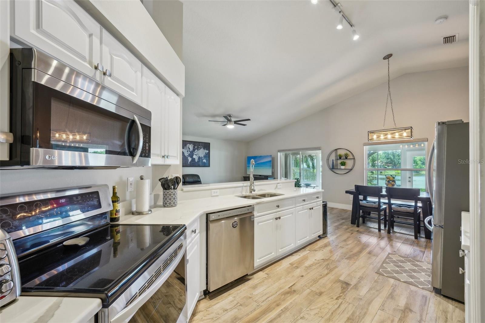 2617 Heatherwood Drive