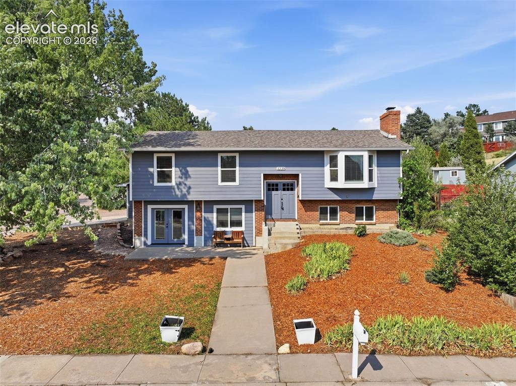 1239 Suncrest Way