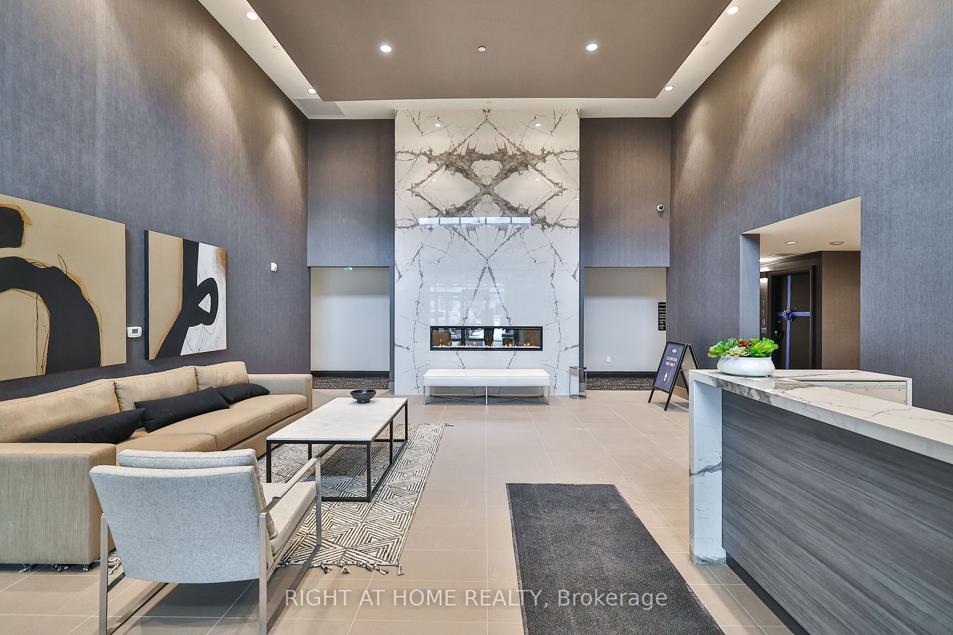 470 Gordon Krantz Ave 217