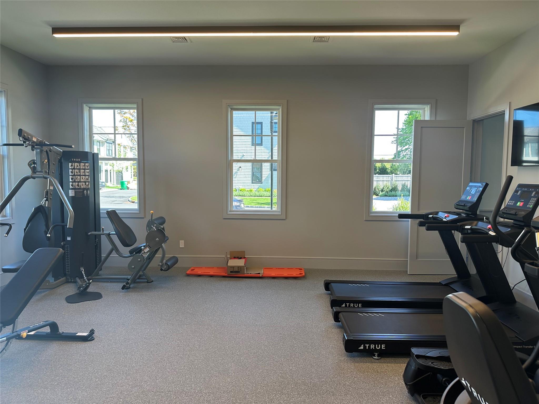 8 Magnolia Drive 2A