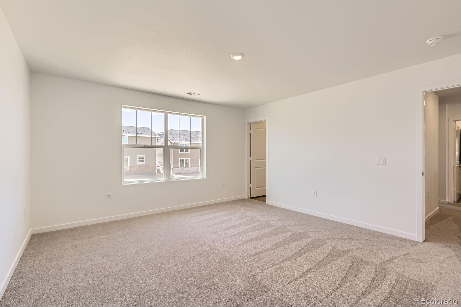 21996 E 39th Place
