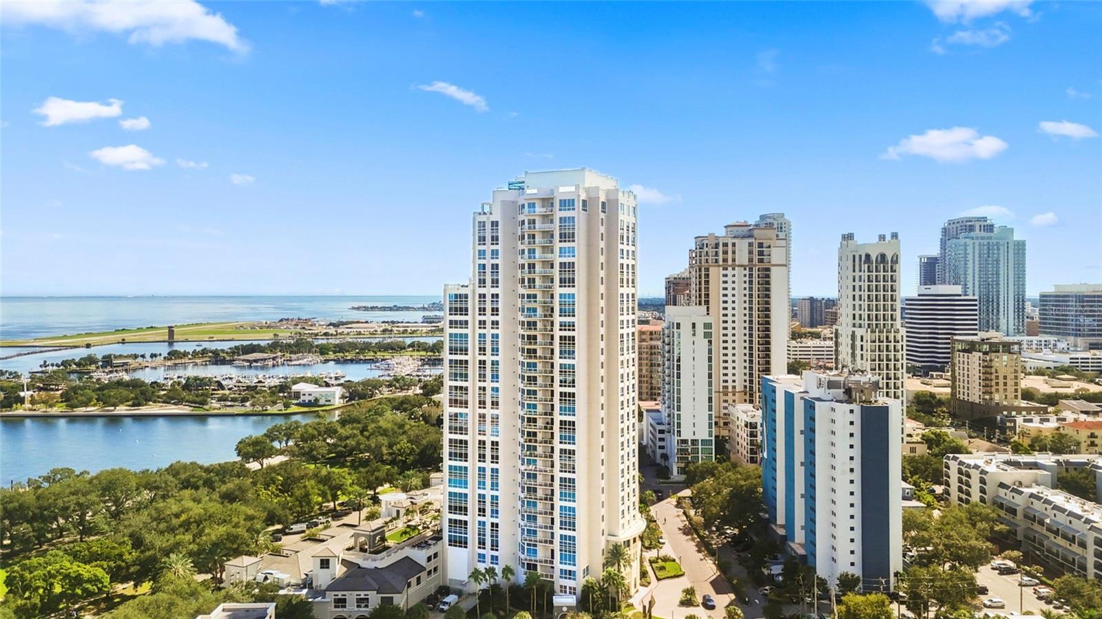 400 Beach Drive NE 1101
