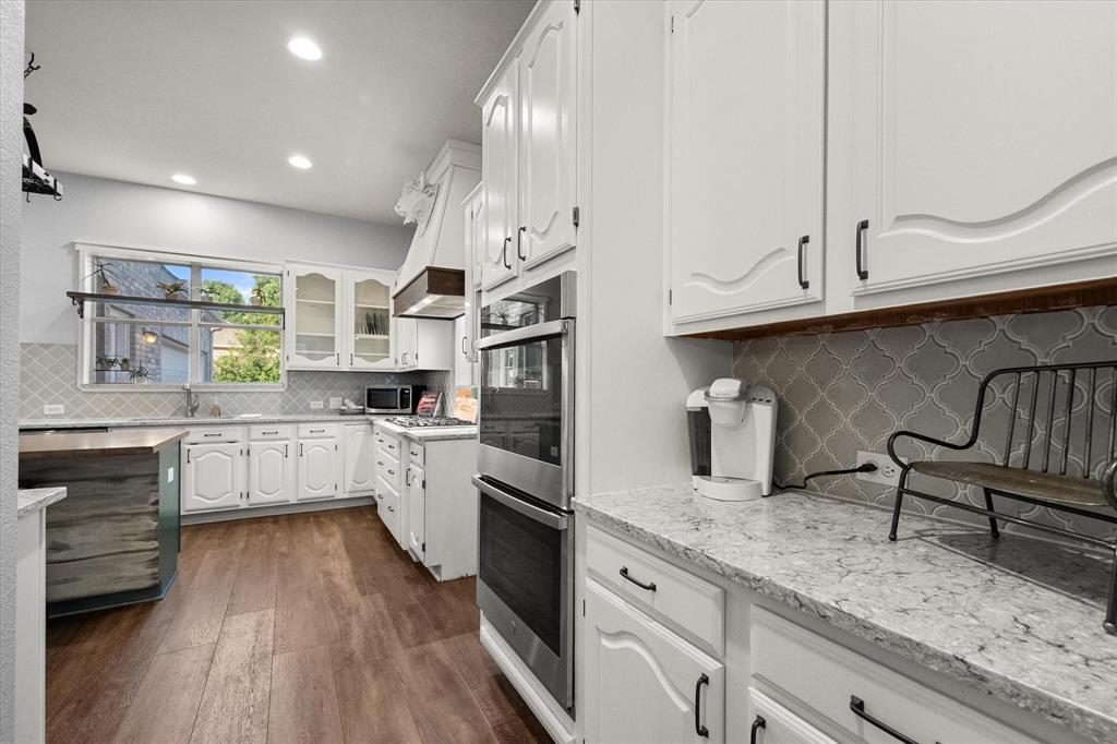 1817 Meadow Ridge Drive