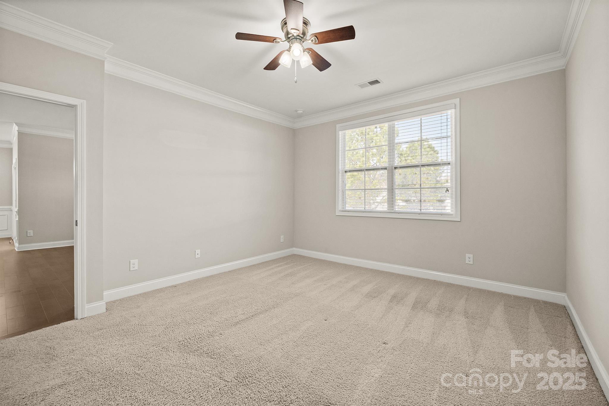 3692 Summer Haven Drive