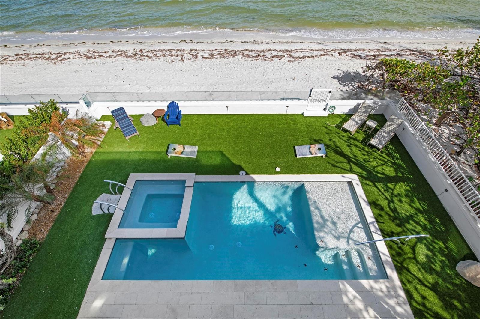 915 N Shore Drive