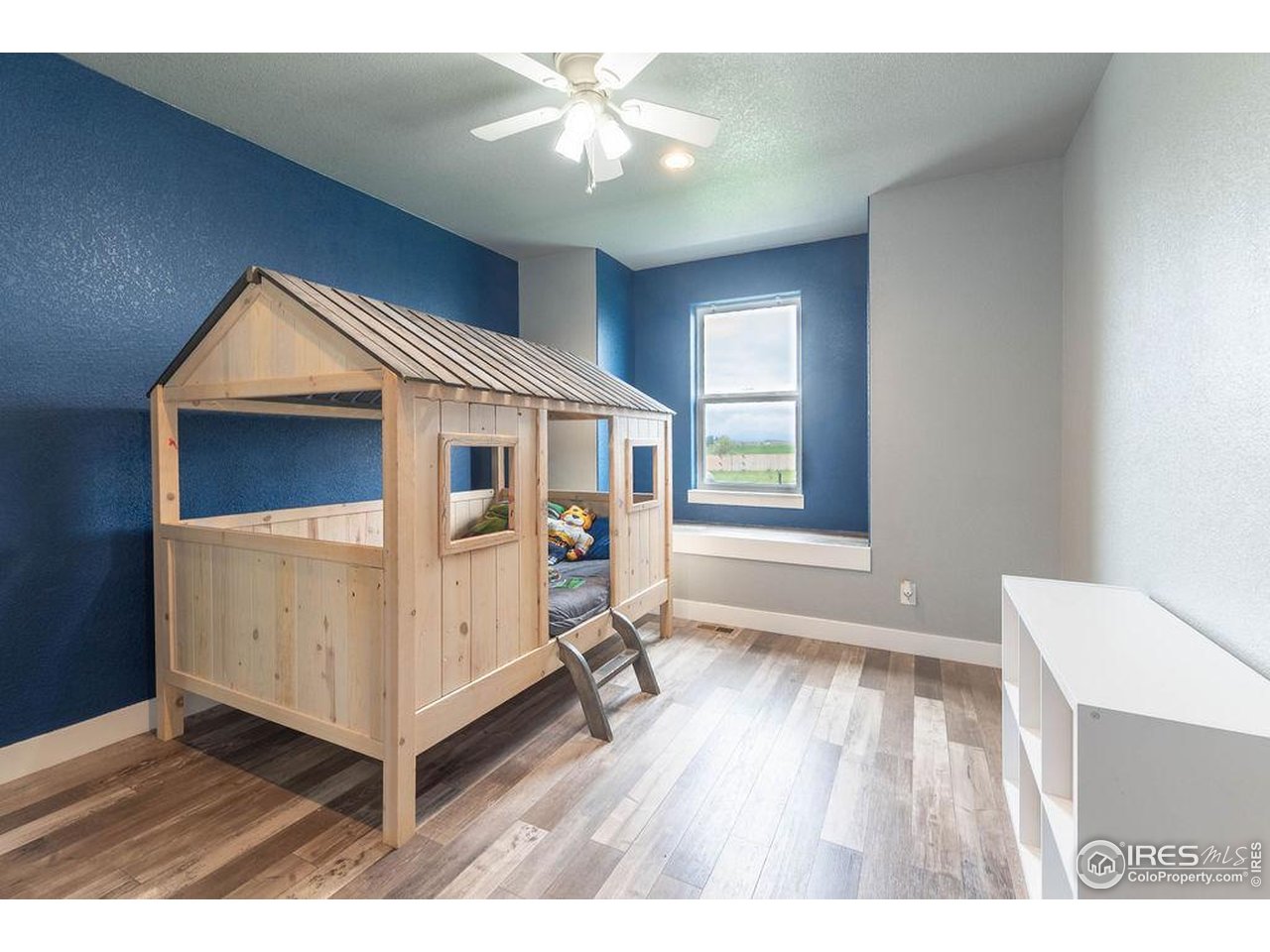 27850 Hopi Trl W
