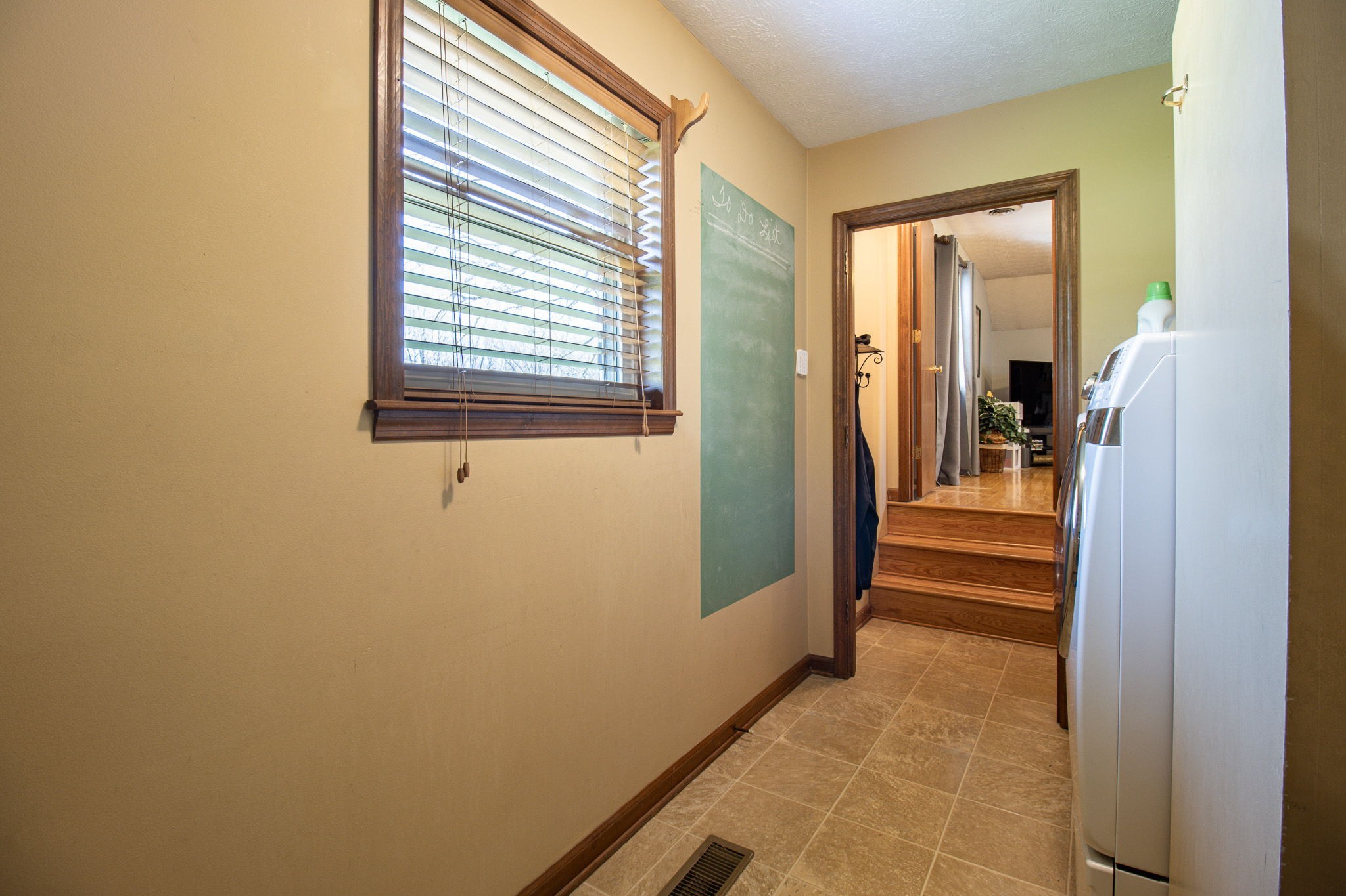 1420 Cantrell Dr