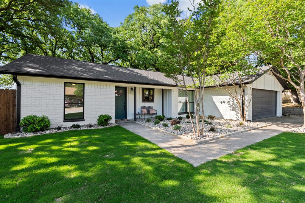 103  Camelot Drive , Weatherford, TX, 