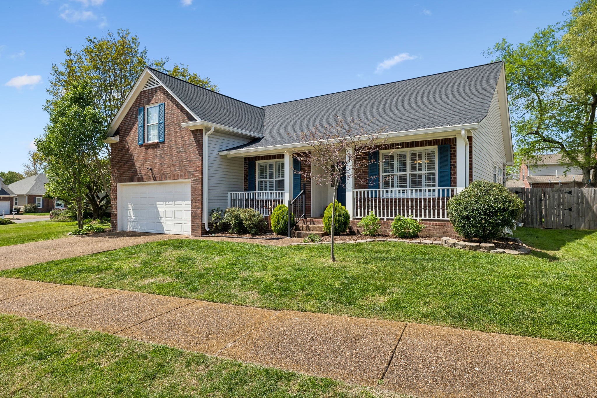 355 Cannonade Cir — sold