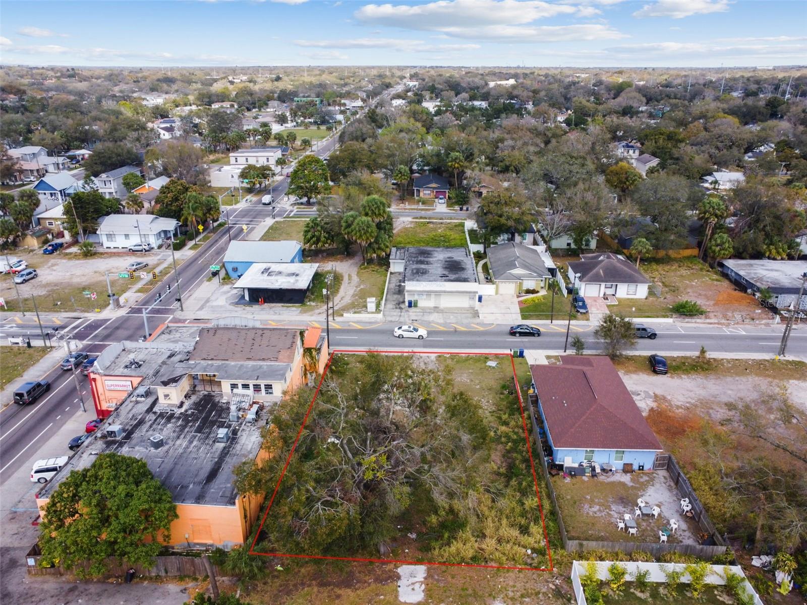 2213 E Columbus Drive