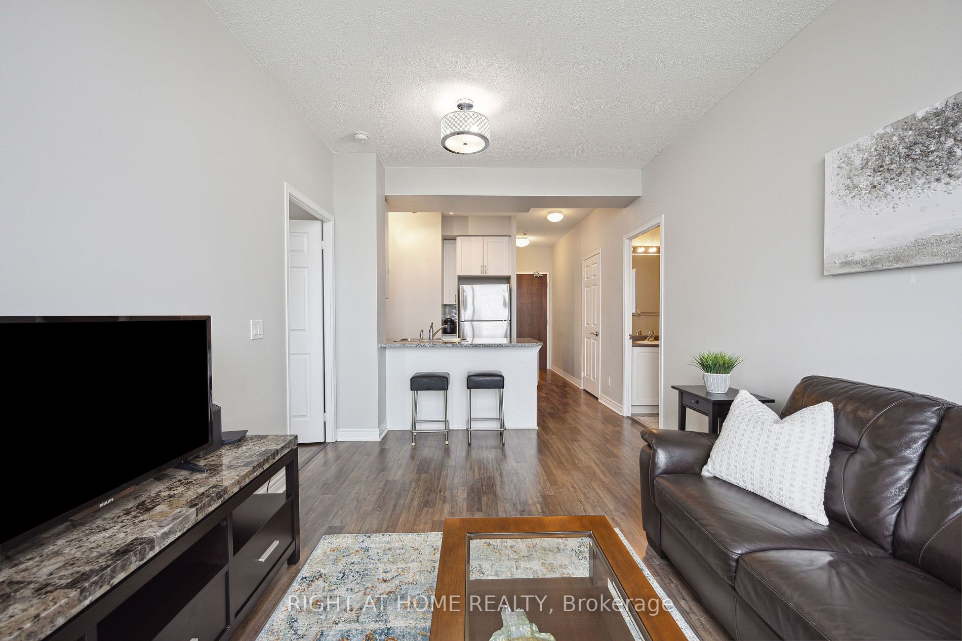 339 W Rathburn Rd 819