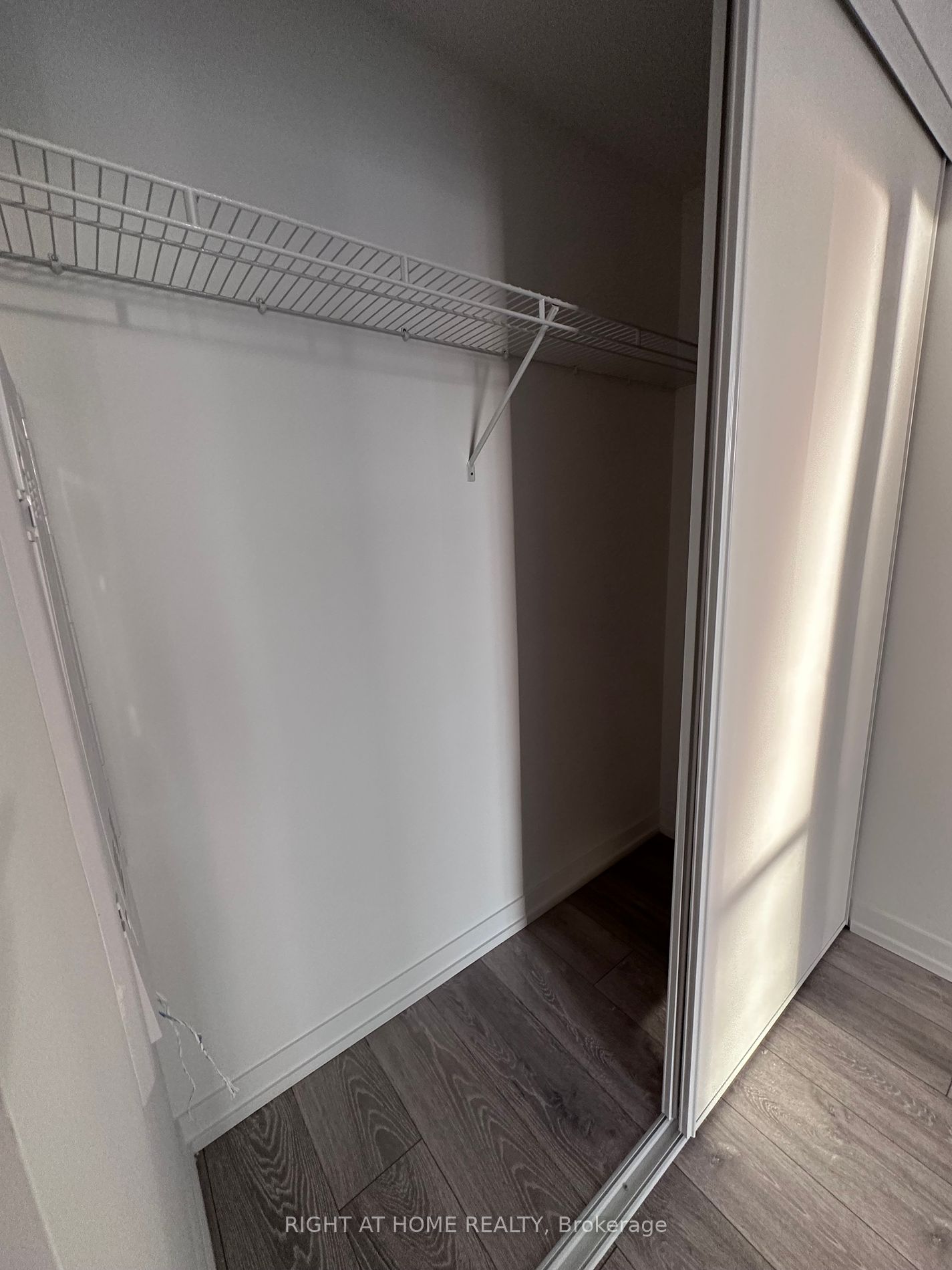 2020 Bathurst Ave 608