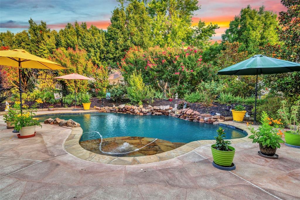 5700 Hathaway Drive