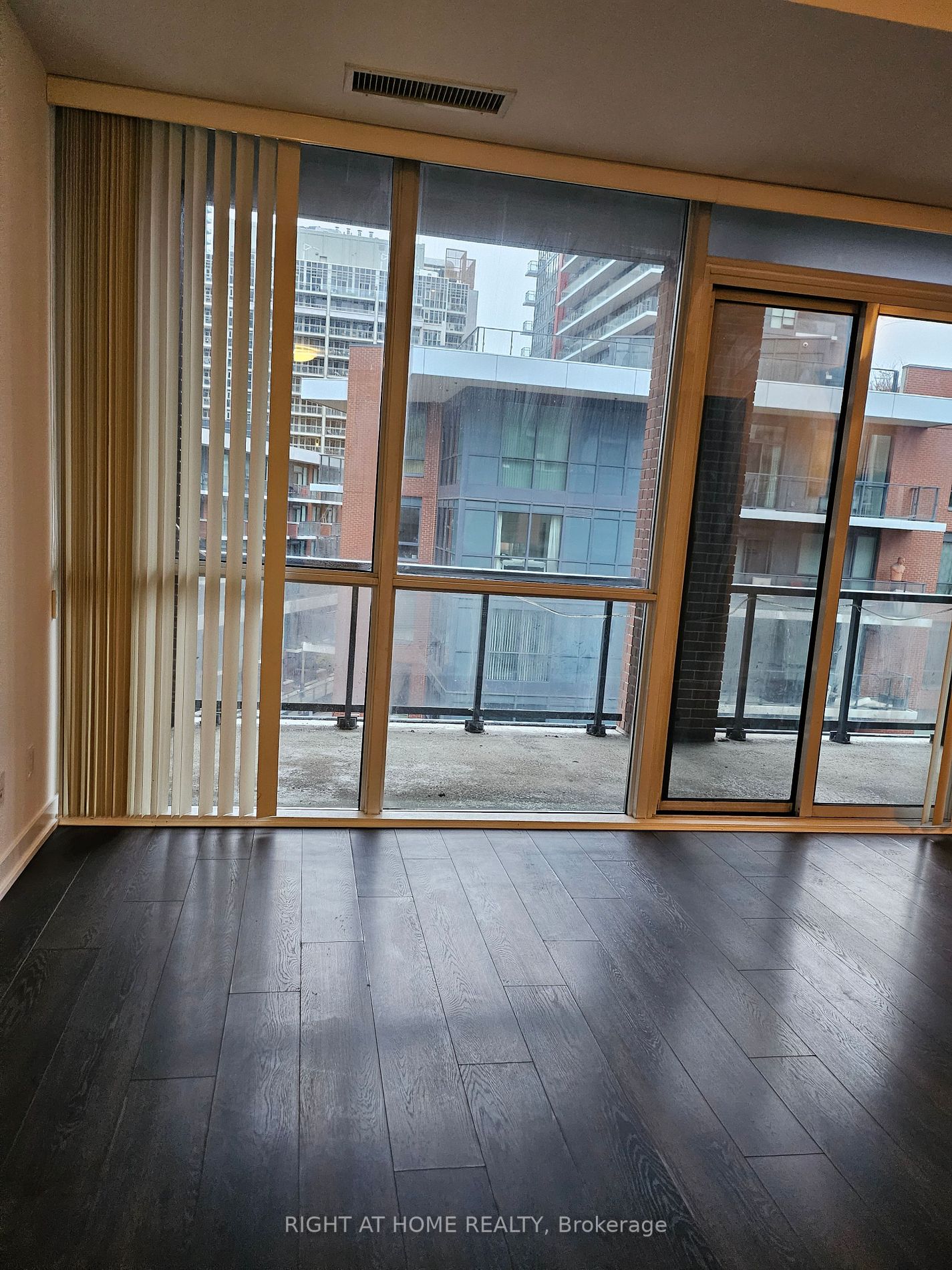 20 Bruyeres Mews 623