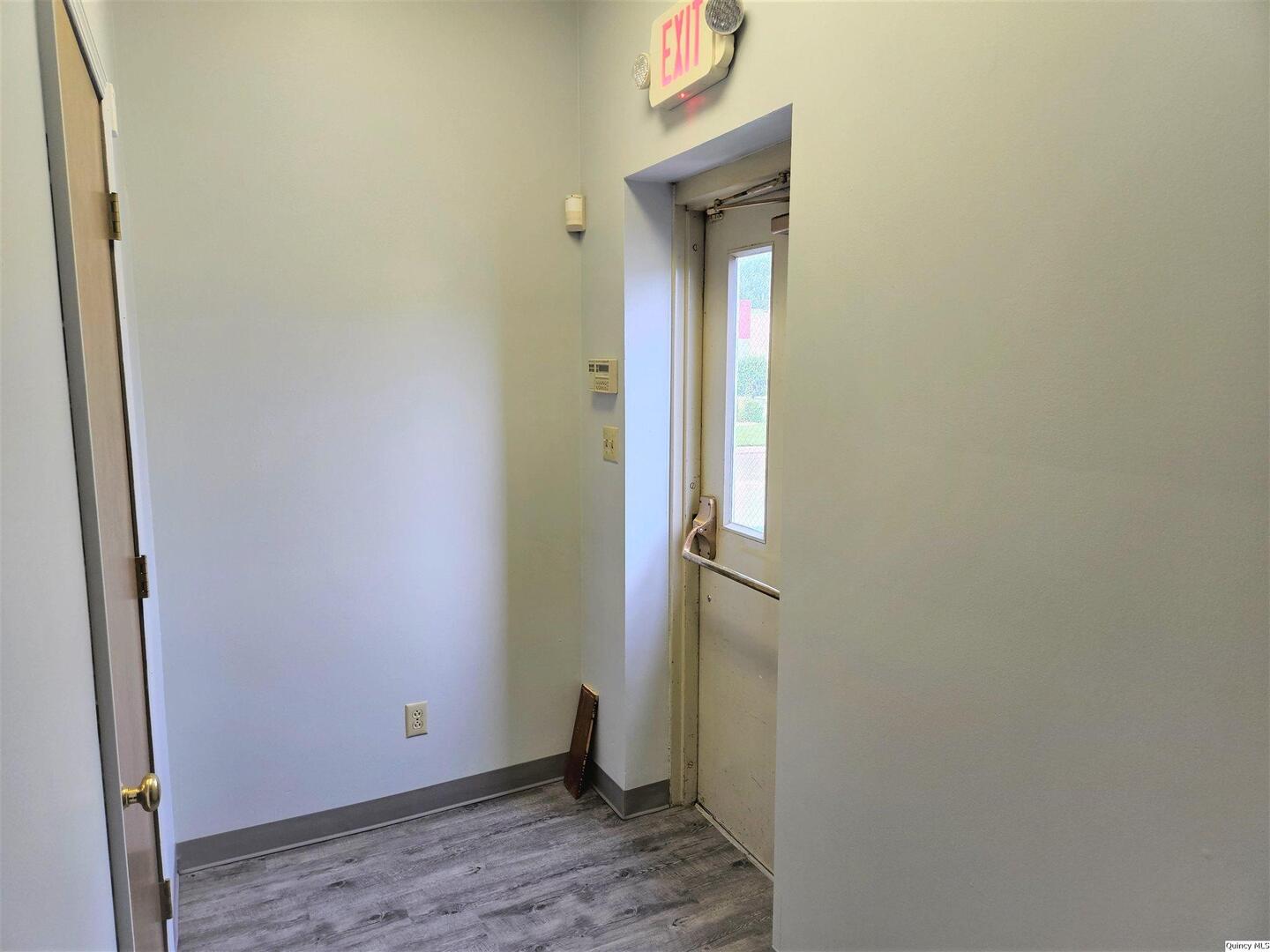 3236 Broadway Street, Suite 300