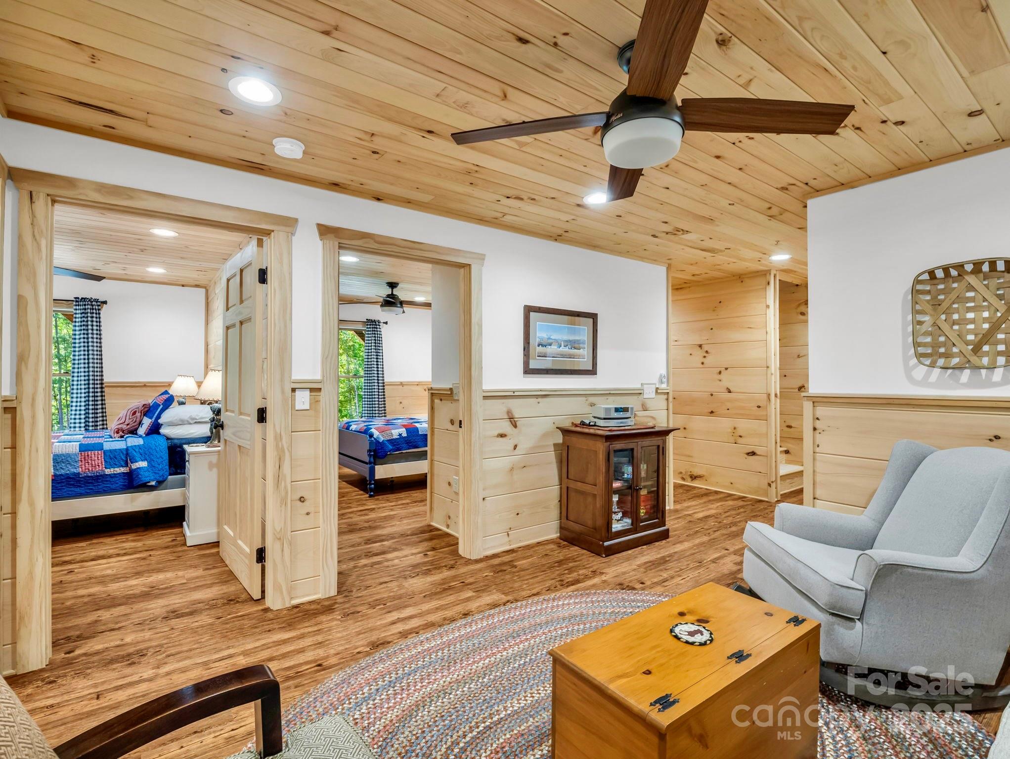 6022 Low Country Road