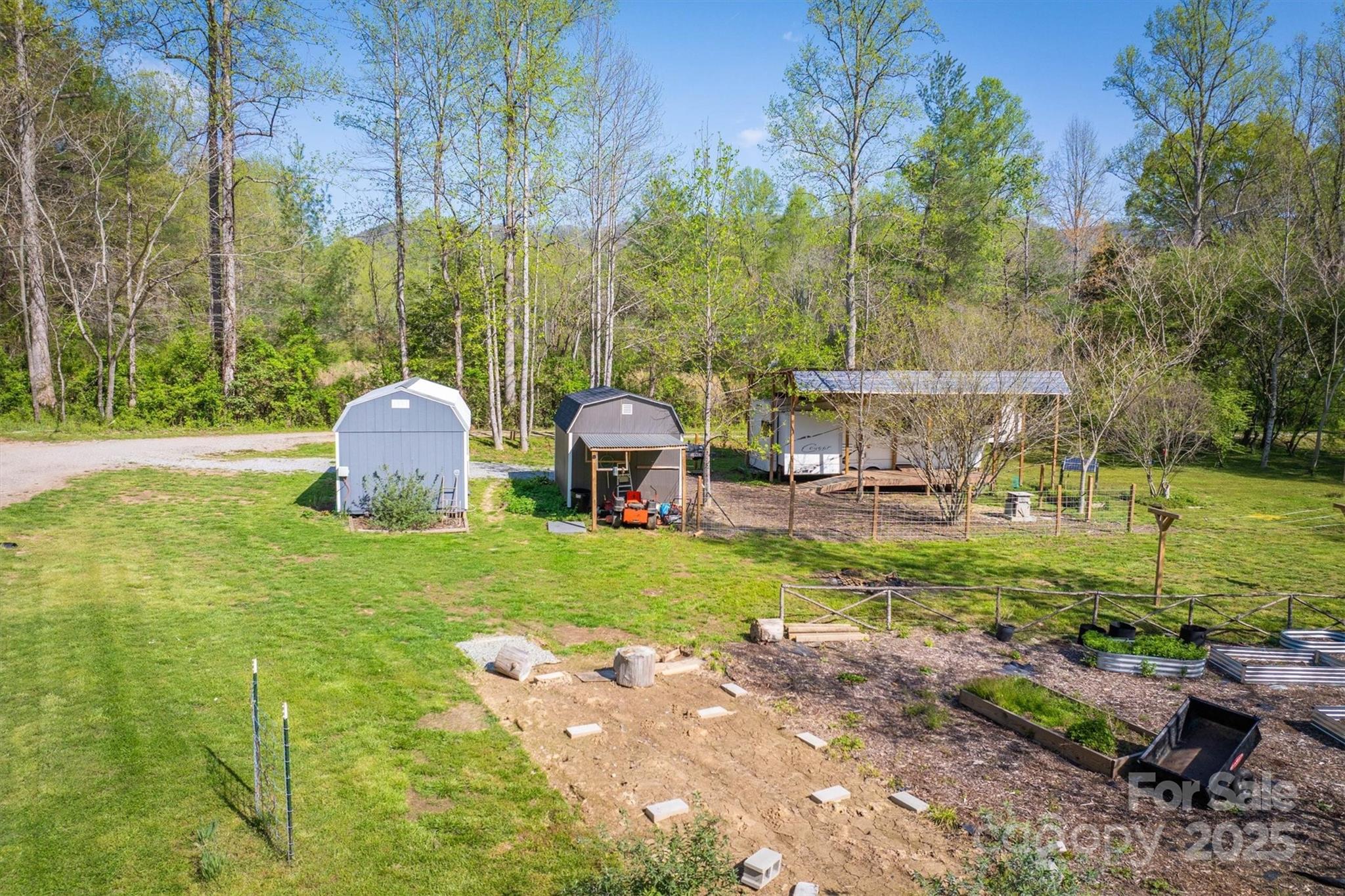 4081 Pigtail Road