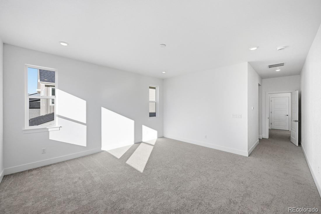 16616 W 93rd Place