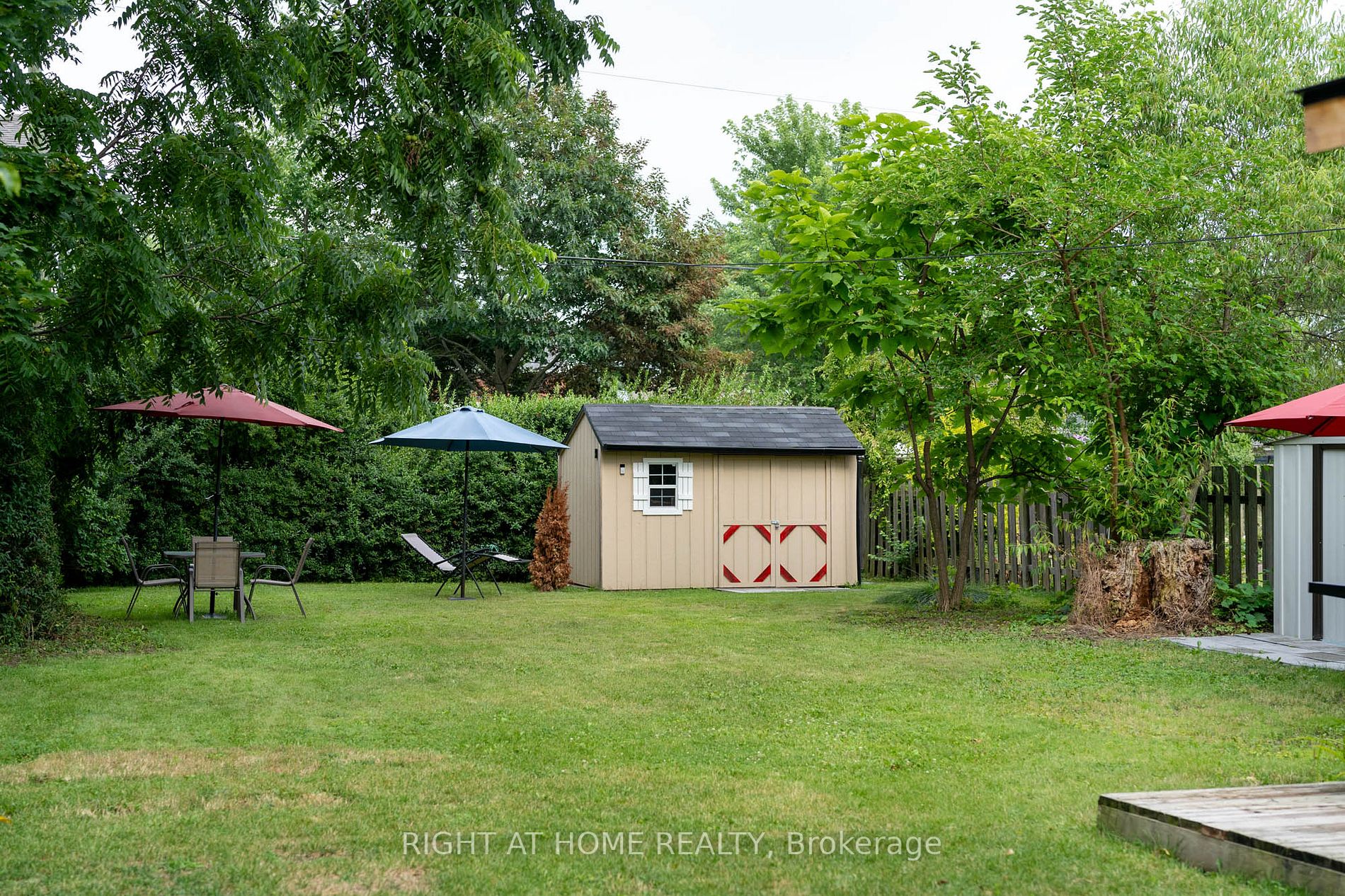 105 Glenridge Ave