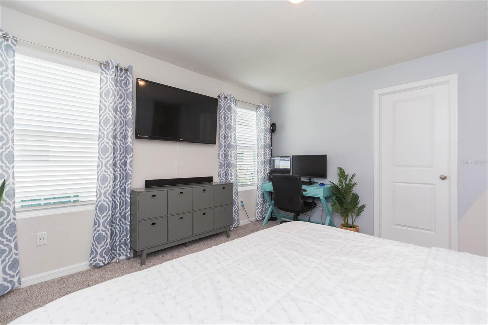 2760 Emory Sound Place