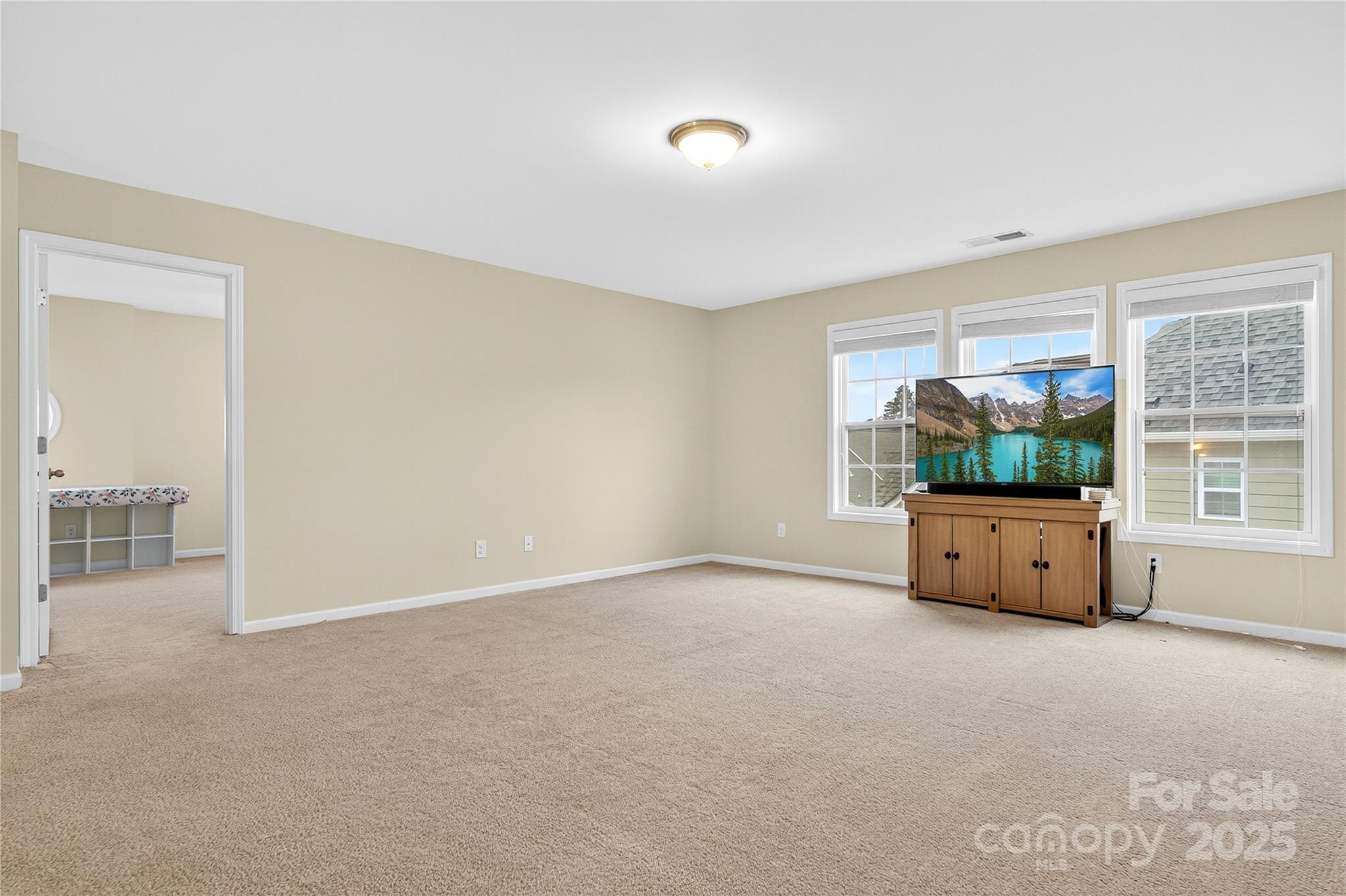 3930 Norman View Drive