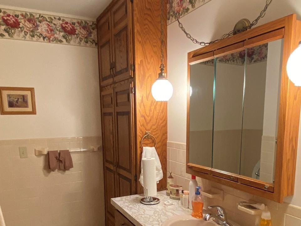 2520 Calihan Avenue NE